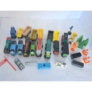 Huge Lot 34 Pieces Thomas & Friends Wooden Railway Train Cars And Accessories